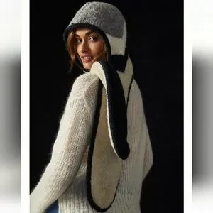 Anthropologie | Accessories | Anthropologie Graphic Hooded  display picture 3